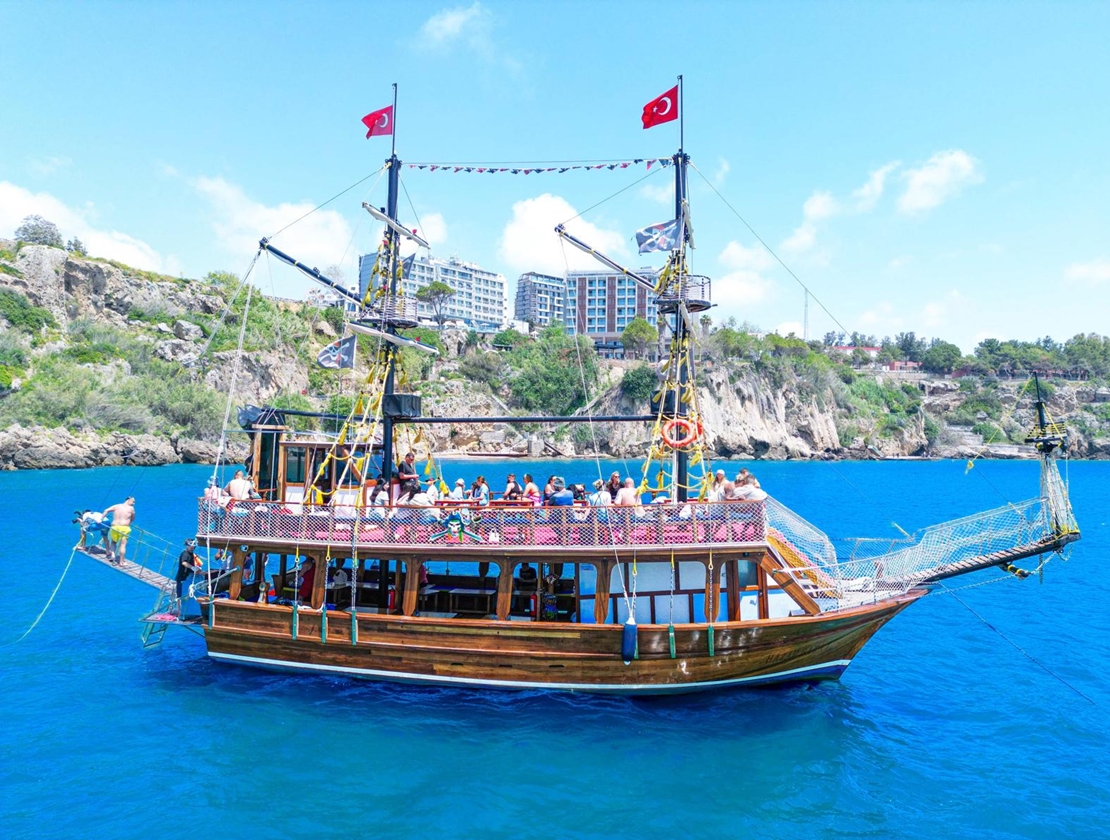 Antalya Kundu Gulet Boat Charter  16M Custom Built